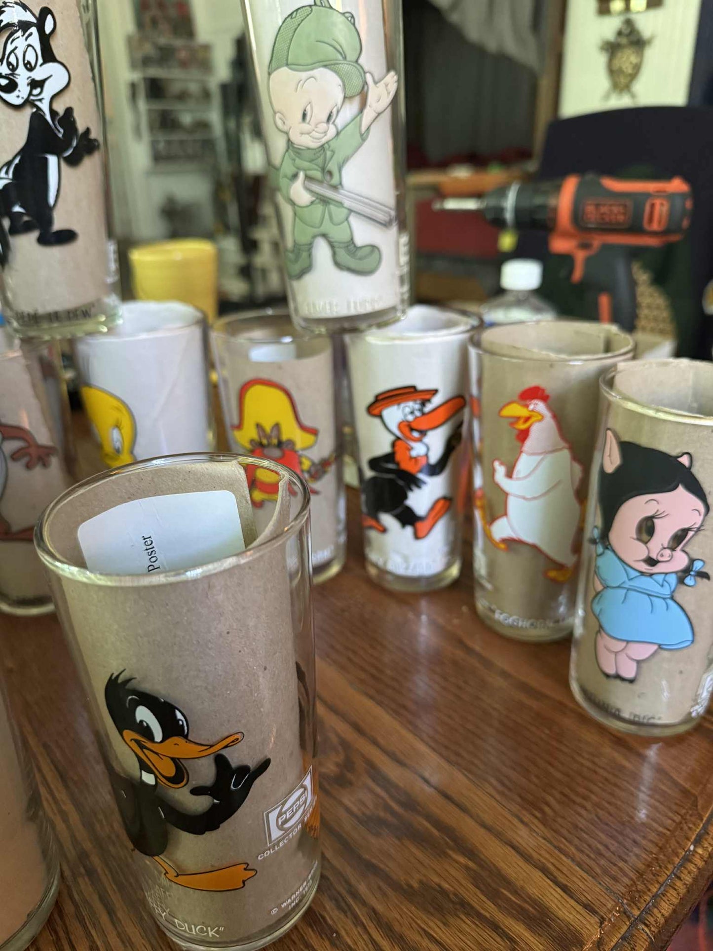 Vintage 1973 Pepsi Looney Tunes Glass Set 18 - FULL SET