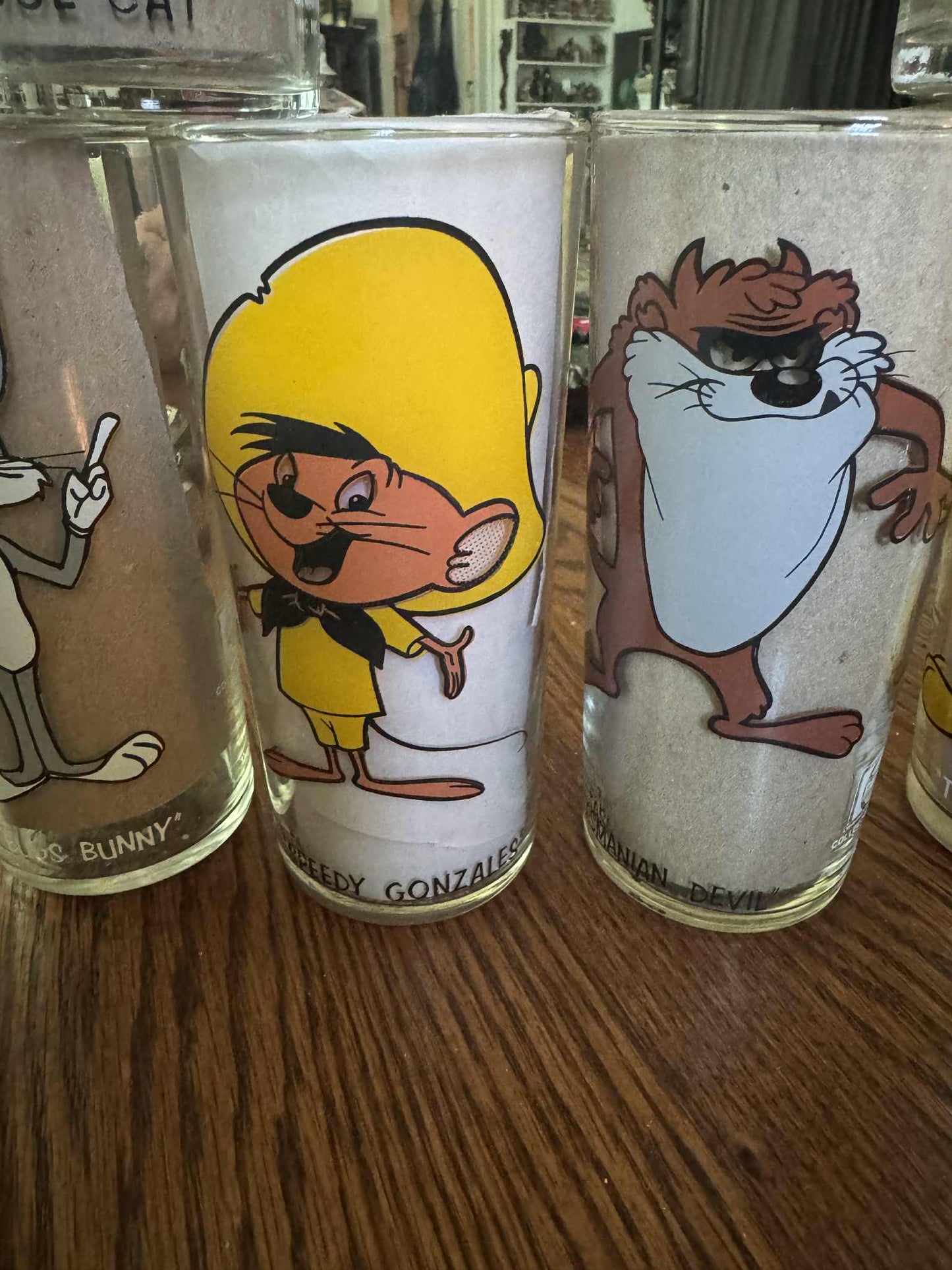 Vintage 1973 Pepsi Looney Tunes Glass Set 18 - FULL SET