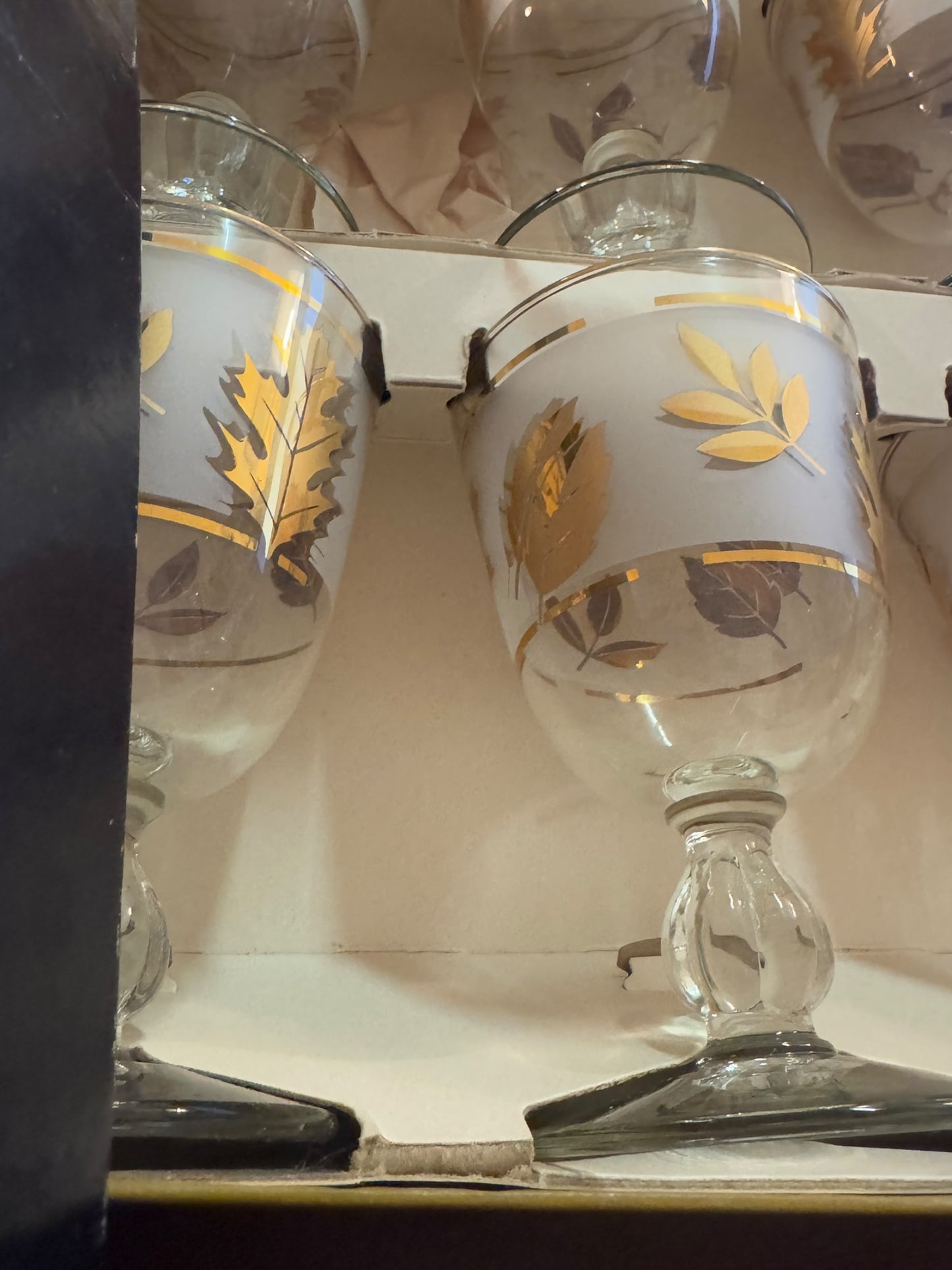 Vintage Libbey Golden Leaf 9oz Footed Goblet Set of 6 NEW IN BOX