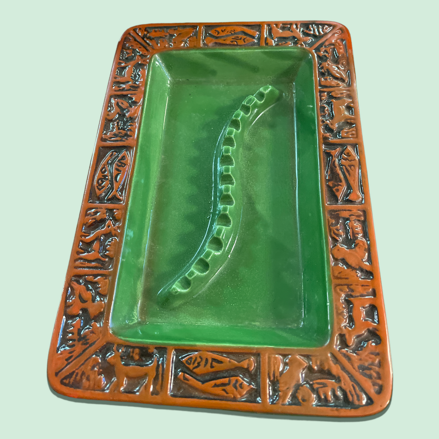 Vintage 11" Ashtray in Dark Green - Mid Century Modern Boho MCM