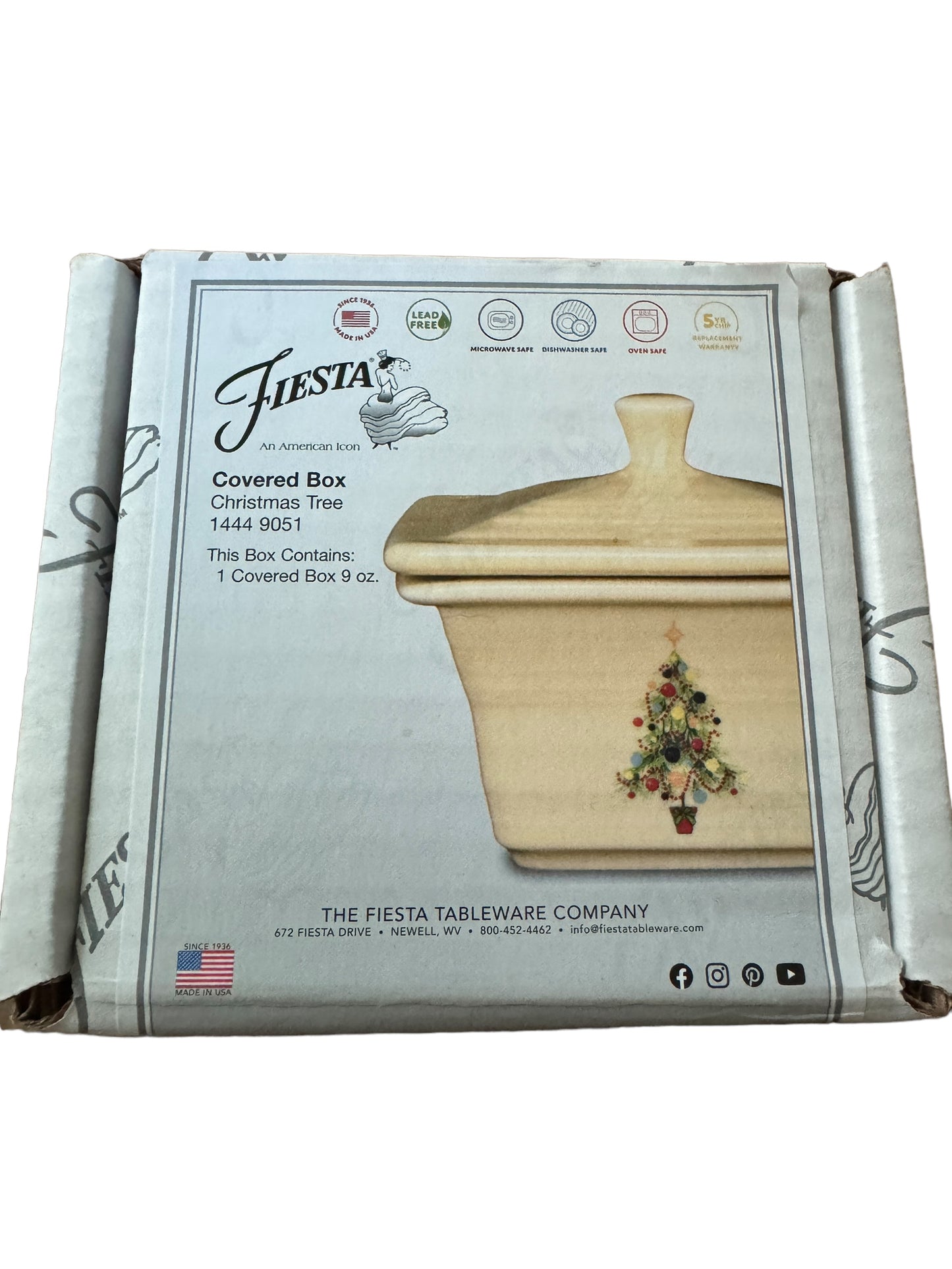 Fiesta Christmas Tree Decal Covered Gift Box in Ivory (Belk Box)