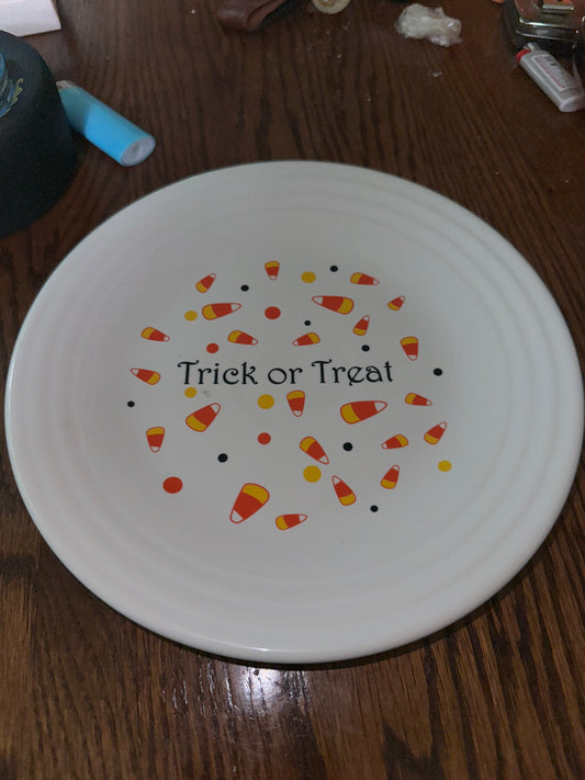 Fiesta Trick or Treat Candy Corn Luncheon 9" NWT on White