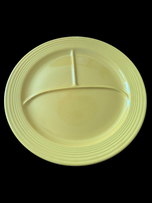 Fiesta Grill / Divided Plate in Yellow +No Damage+11 3/4”