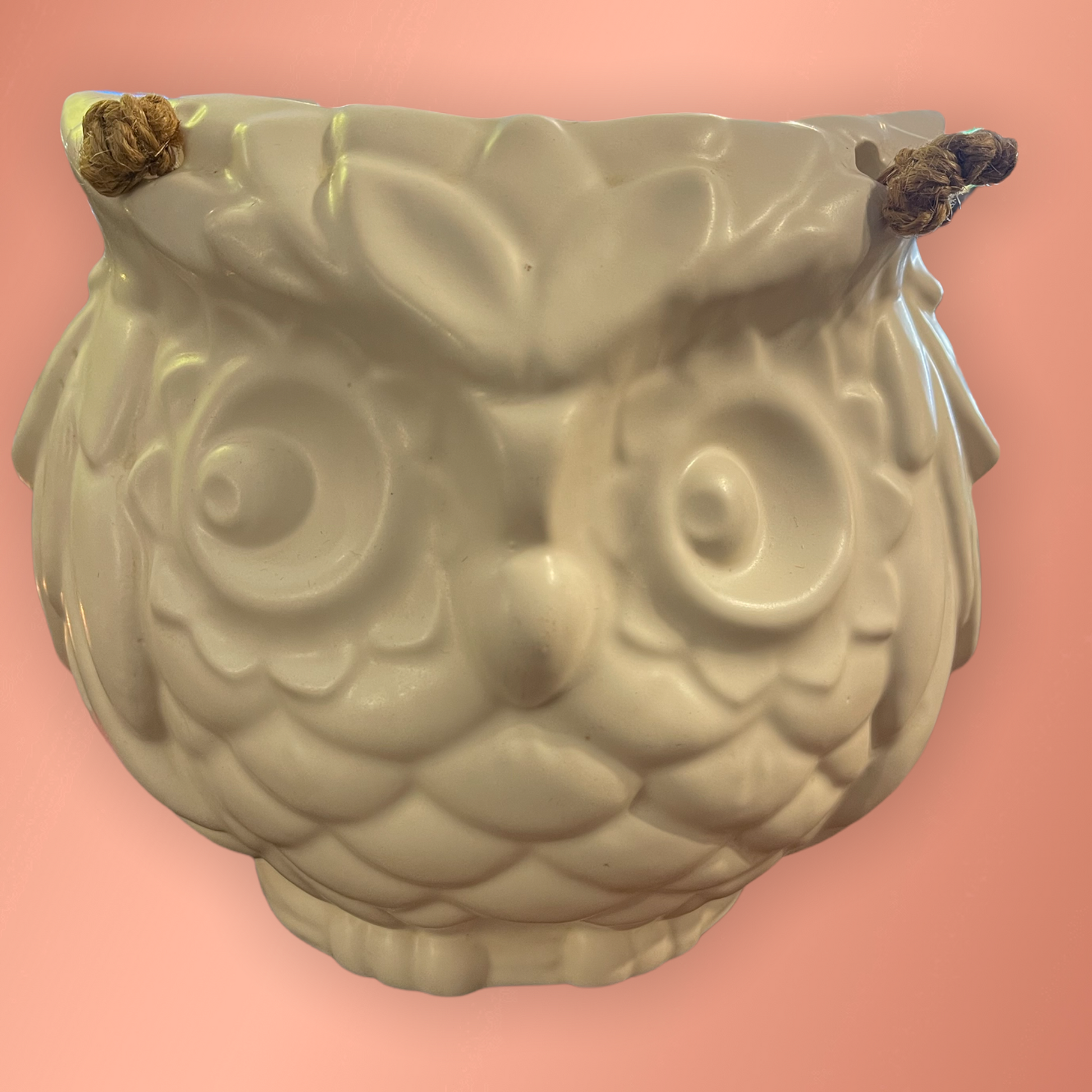hanging owl planter Vintage Royal Haeger Hanging Owl Planter in White – Dishes and Done