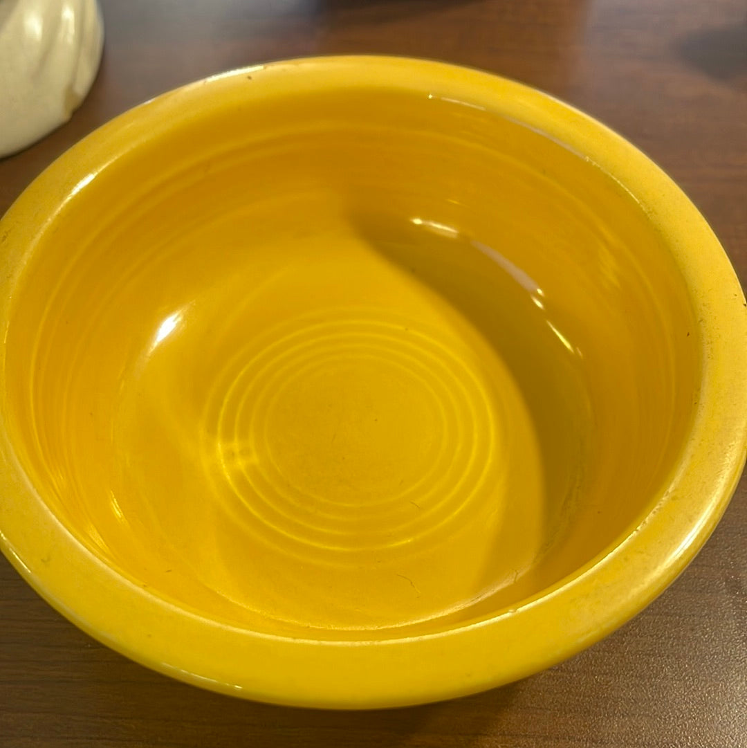 Vintage Fiesta Yellow 4 1/4” Fruit Bowl / Nappy