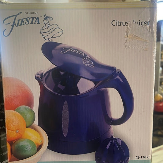 Fiesta New In Box Citrus Juicer in Cobalt