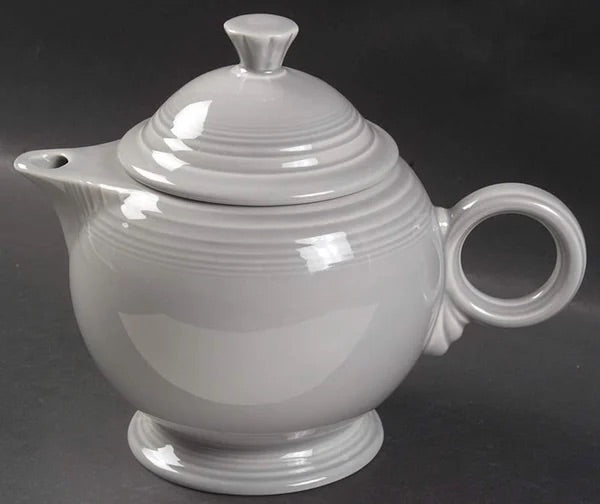 Fiesta Teapot in Pearl Grey - Old Style - Retired