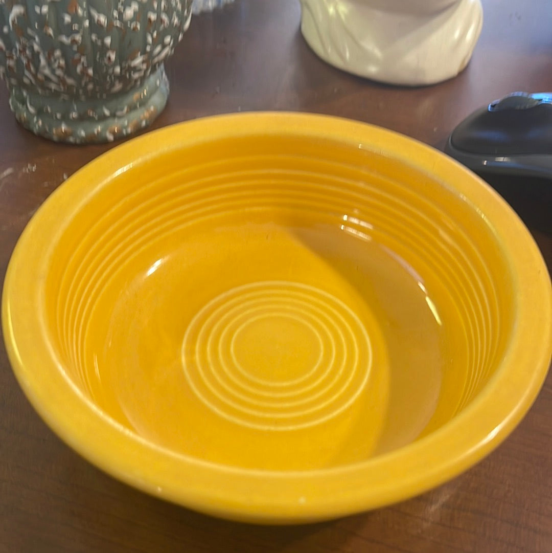 Vintage Fiesta Yellow 5 1/4” Fruit Bowl / Nappy Bowl