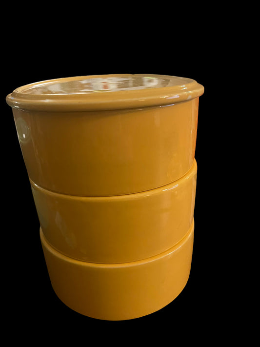 Vintage Fiesta Kitchen Kraft Stacking Refrigerator Bowl Set in Yellow W/ Lid