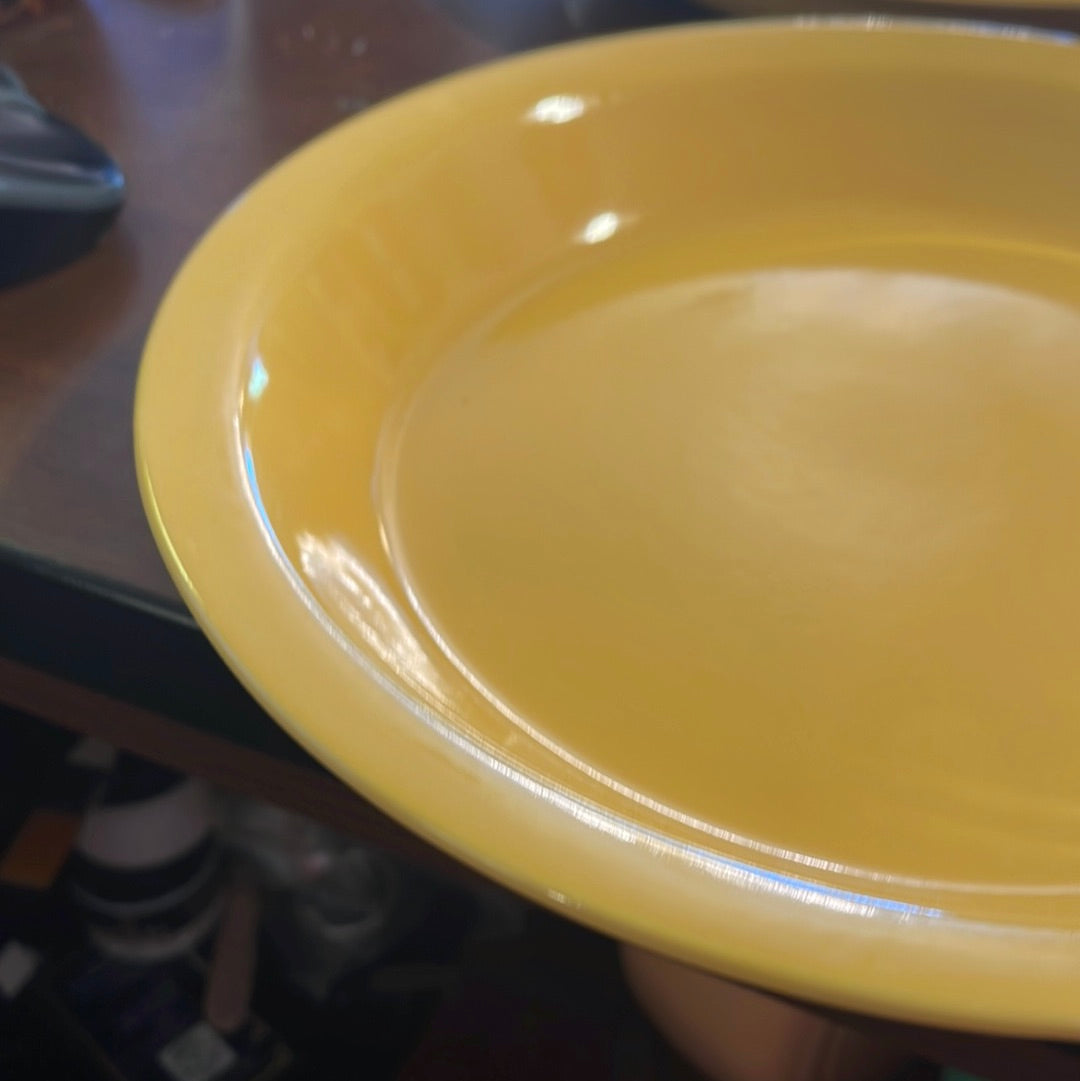 Vintage Fiesta Kitchen Kraft Pie Plate in Yellow 10'