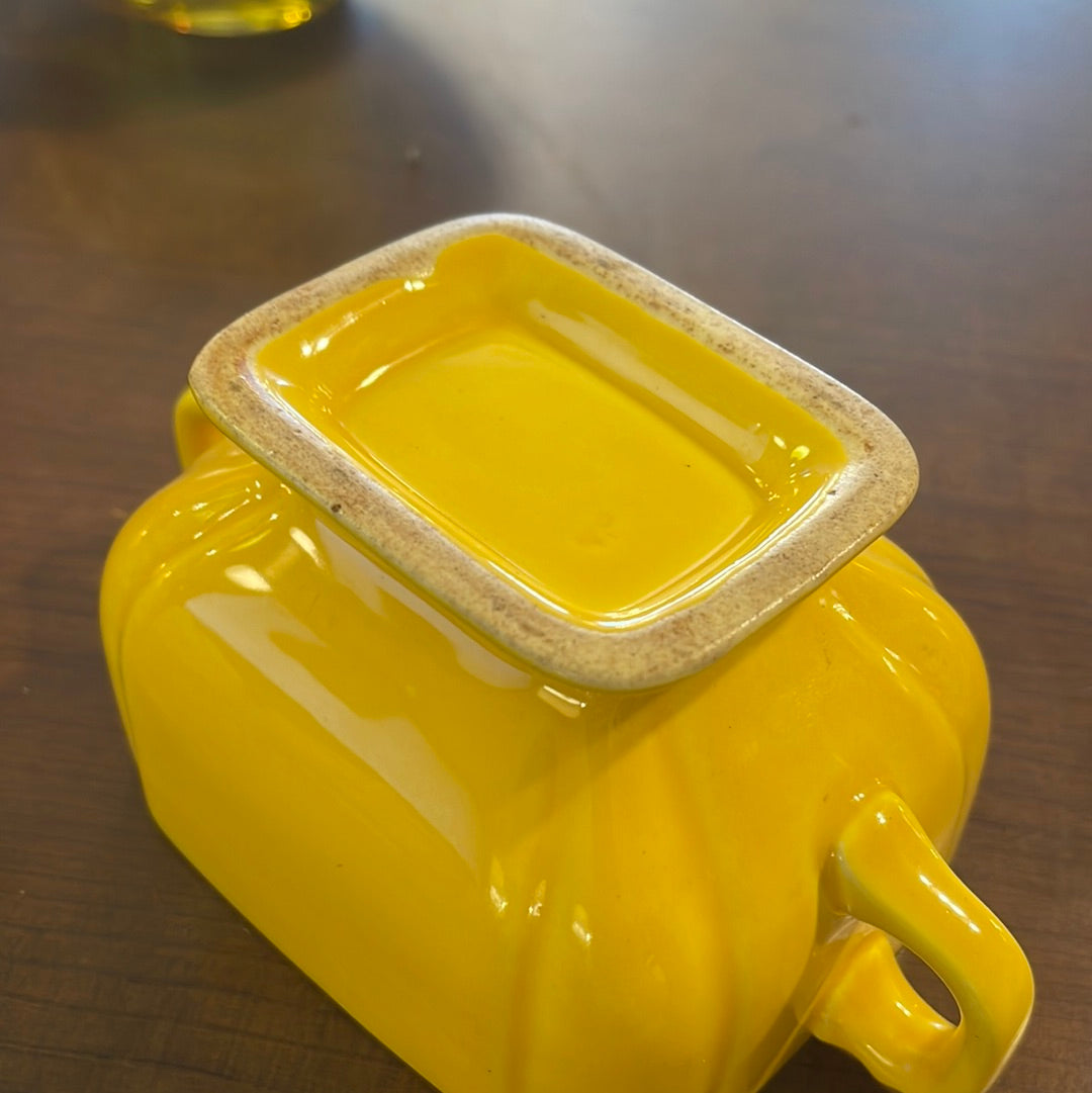 Vintage Riviera Sugar Bowl in Yellow Homer Laughlin